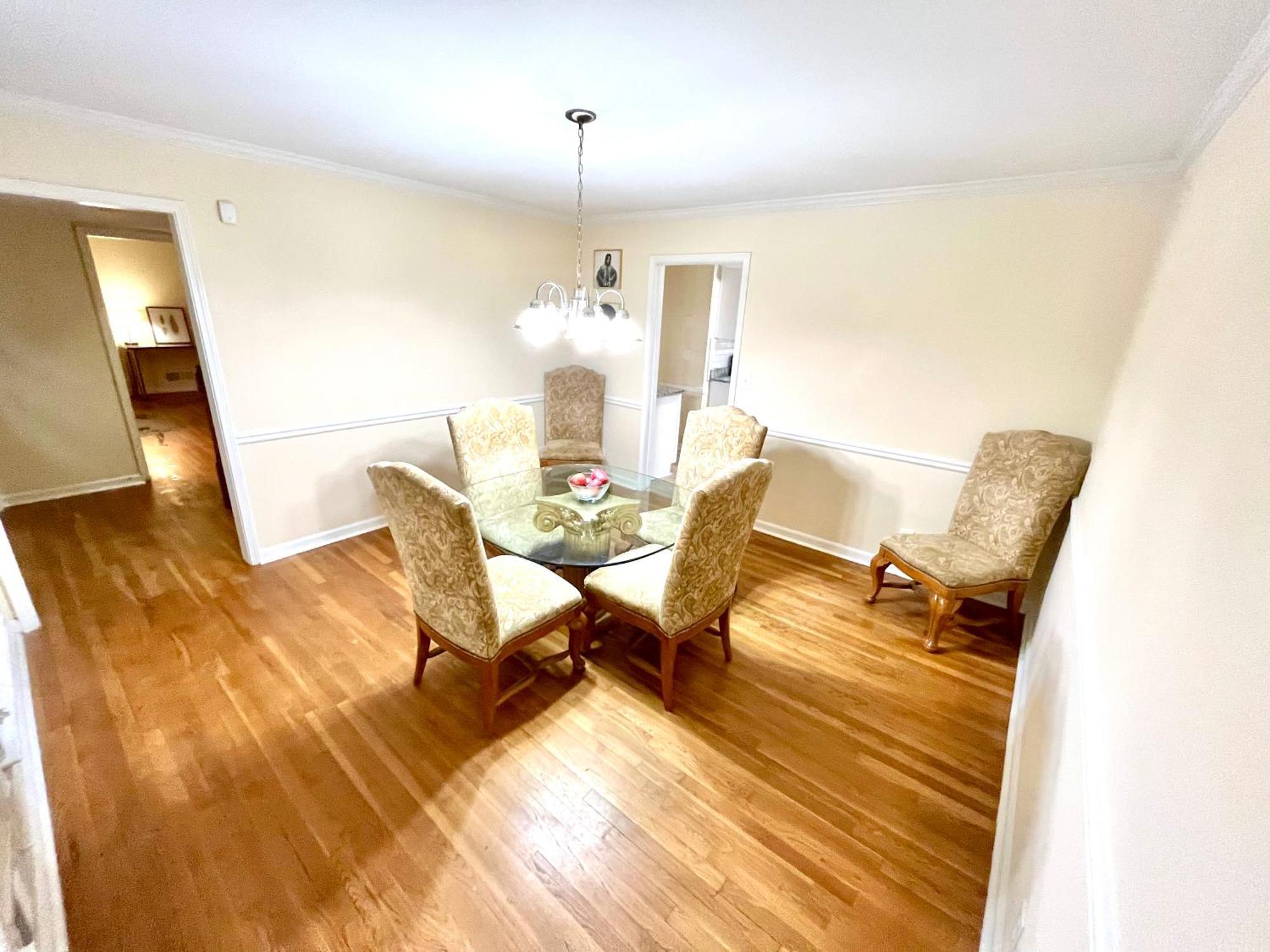 Cozy Sandy Springs In * Atlanta